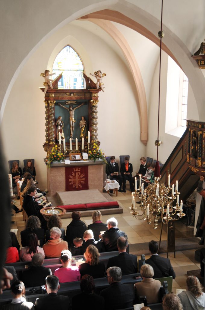 Festgottesdienst zur Ordination ins geistliche Amt und Einführung von Pfarrer Julian Deusing