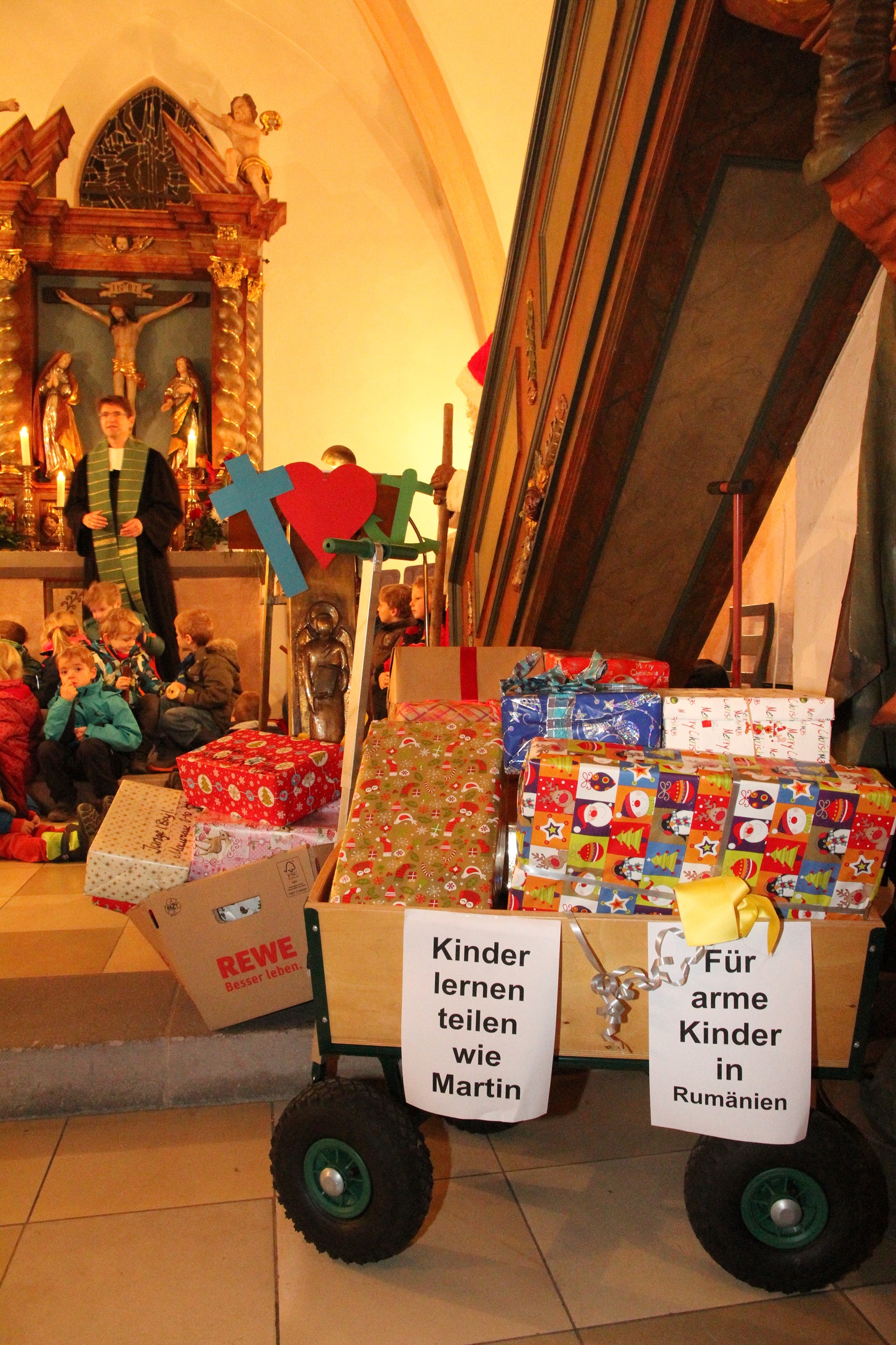 Martinsgottesdienst der Grundschule