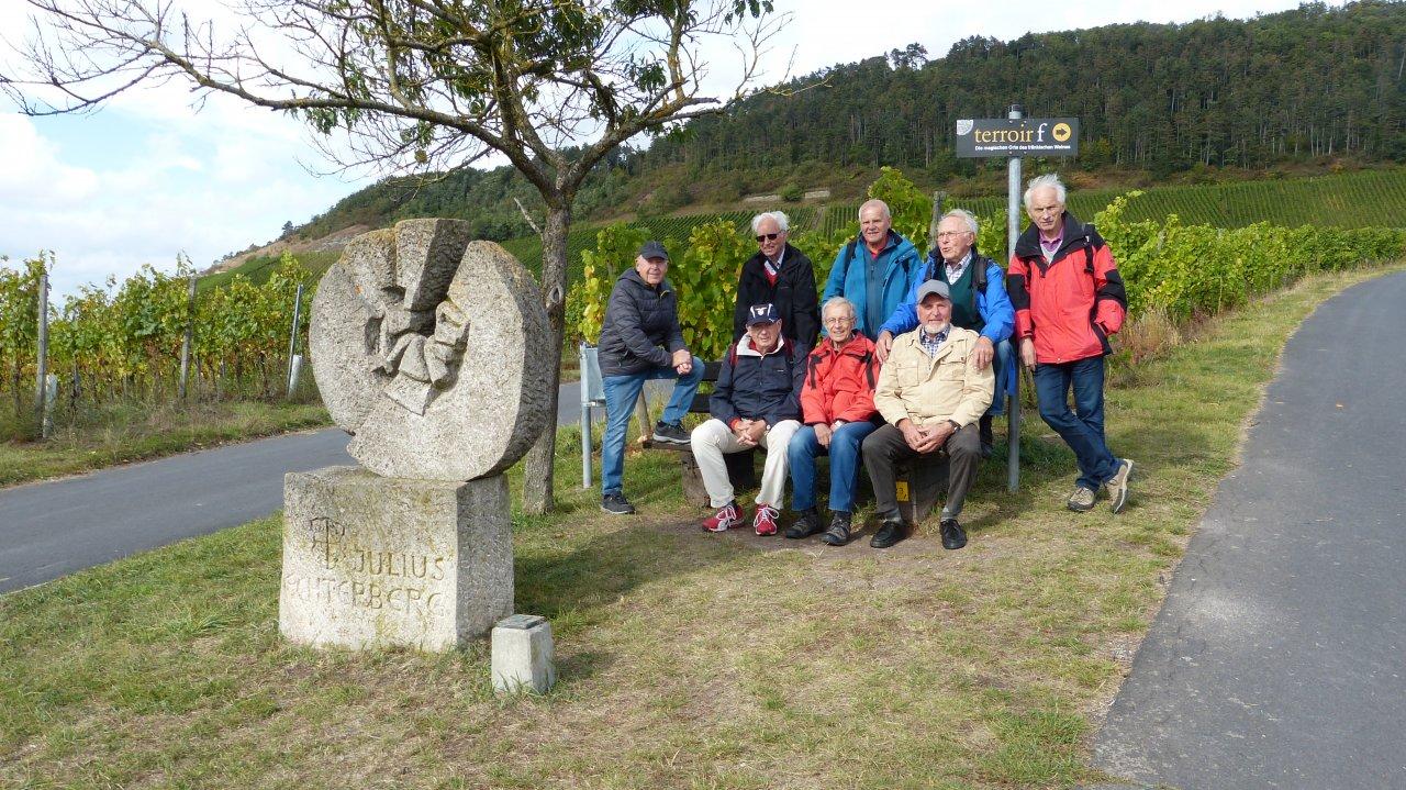 Männerrunde Tageswanderung: Iphofen – Weinort und das Knaufmuseum
